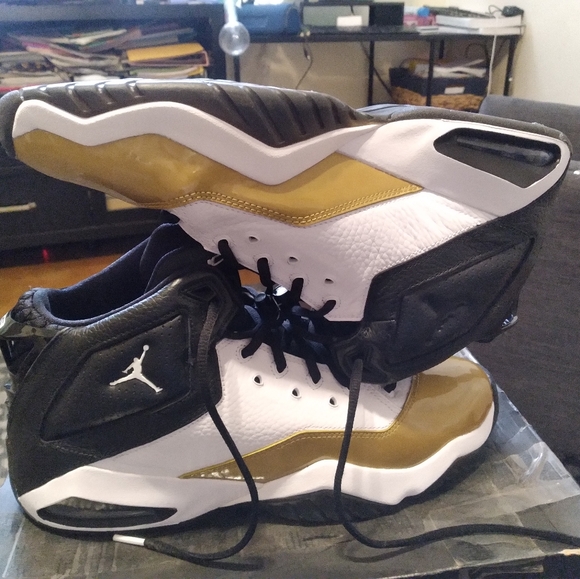 Jordan - Picture 2 of 6